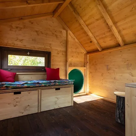 Lo Sherpa Dom wakacyjny *